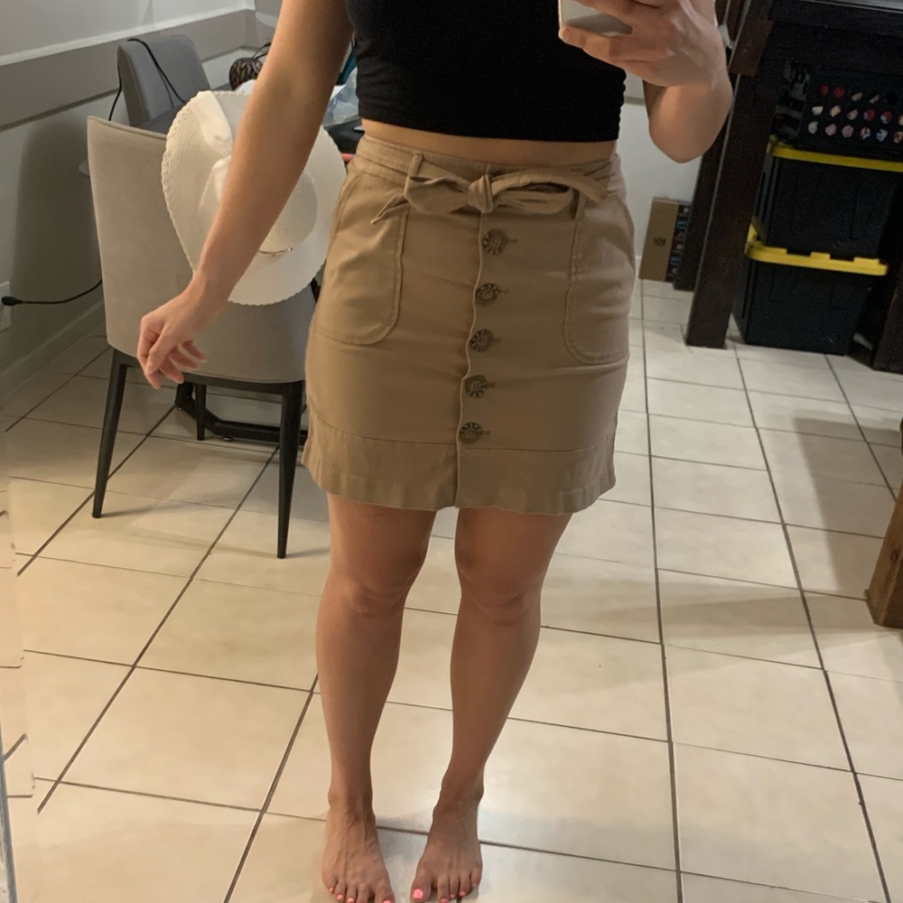 White House Black Market skirt size 8